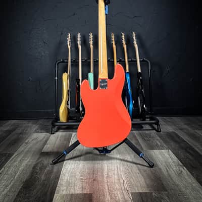 Squier Classic Vibe ’60s Jazz Bass - Tahitian Coral image 5