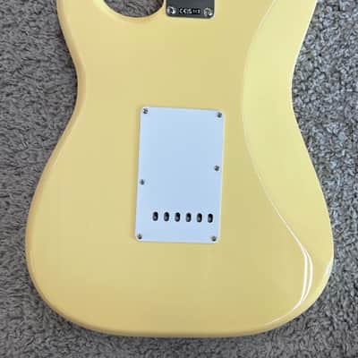 Mint Fender Yngwie Malmsteen Stratocaster White Electric Guitar, Scalloped board image 5