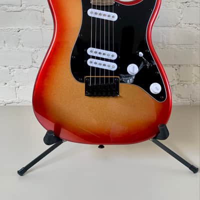 Squier Contemporary Stratocaster Special HT 2021 - Present Sunset Metallic image 2