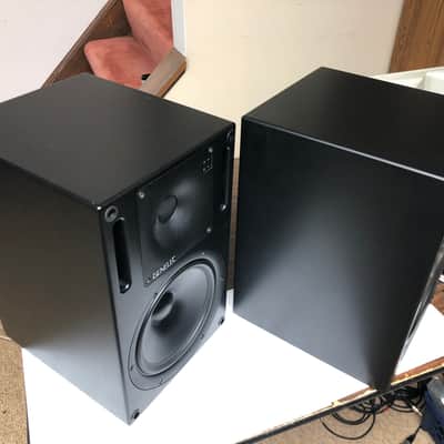 Genelec 1031-A, Matched Pair EXCELLENT condition image 2