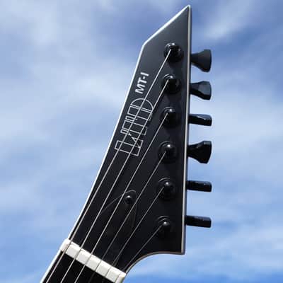 ESP LTD SIGNATURE SERIES MT-I Mick Thomson/Slipknot Black Satin (Autographed) 6-String w/hard case image 2
