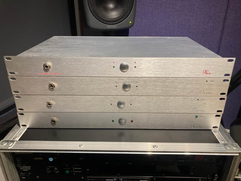CUSTOM A / B SWITCHER 2010 - Metal / Silver image 1