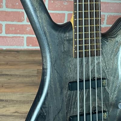 Warwick Pro Series Corvette Standard 5-string Electric Bass Guitar - Nirvana Black Transparent Satin image 3