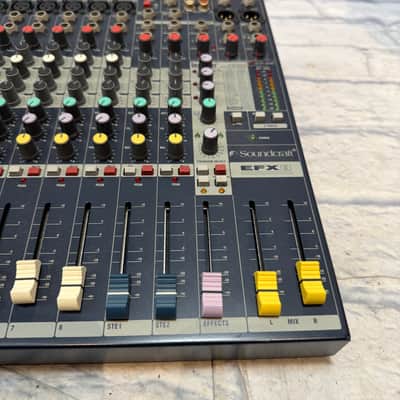 Soundcraft EFX 8 Mixer image 6