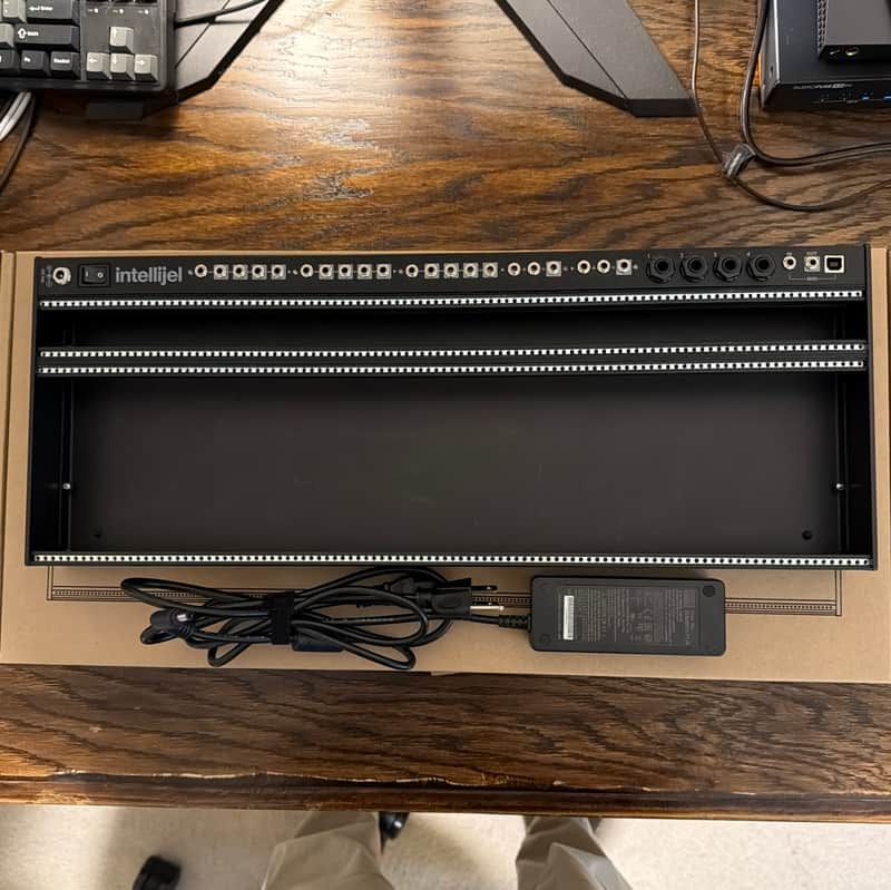 Immagine Intellijel 4U 104HP Palette Case 2019 - Present - Stealth - 1