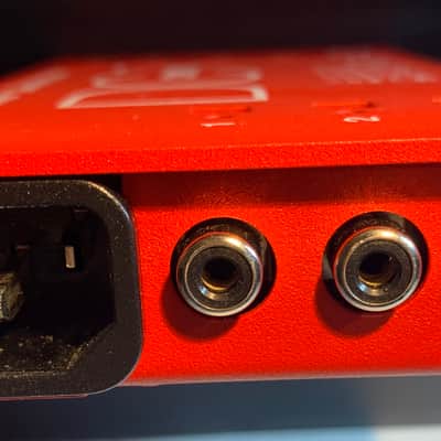 CIOKS DC7 Power Supply Limited Edition - Gear Hero - Red image 7