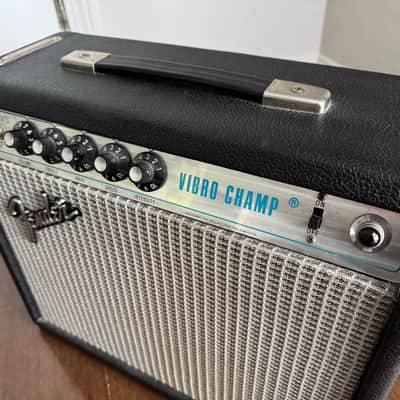 1973 Fender Vibro Champ 6 Watt 1x8" Combo Amp - Black image 3