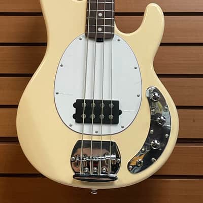 Sterling SUB StingRay Ray4 in Vintage Cream image 2