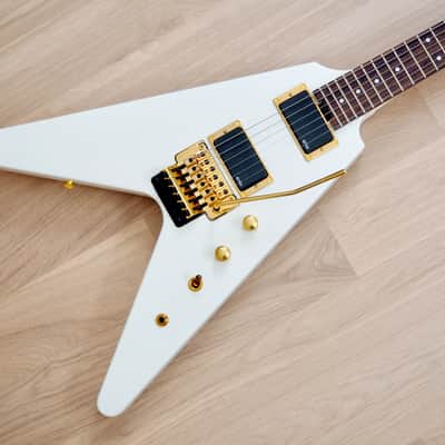 ★FERNANDES★BSV-75フライングＶ★EMG 81★JIMMY★ Fernandes BSV-155 Flying V Electric Guitar White w/ EMG 81 Pickups
