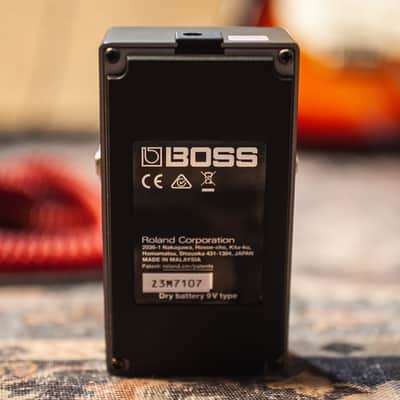 Boss MT-2 Metal Zone Guitar Effects Pedal image 6