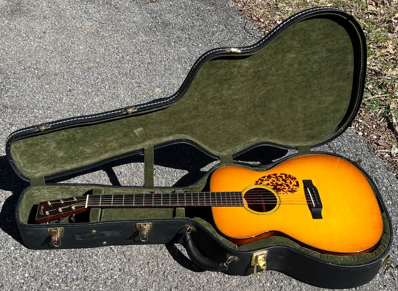 2010 Collings OM1G SB Varnish Acoustic Guitar W/OHSC Sunburst image 1