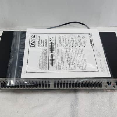 Klark Teknik DN 332 Dual Channel 2/3 Octave Graphic Equaliser image 3
