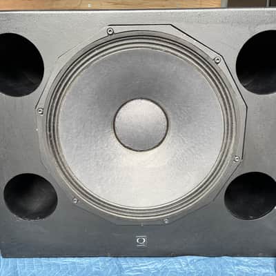 Quested QSB121 21" Passive Subwoofer image 1