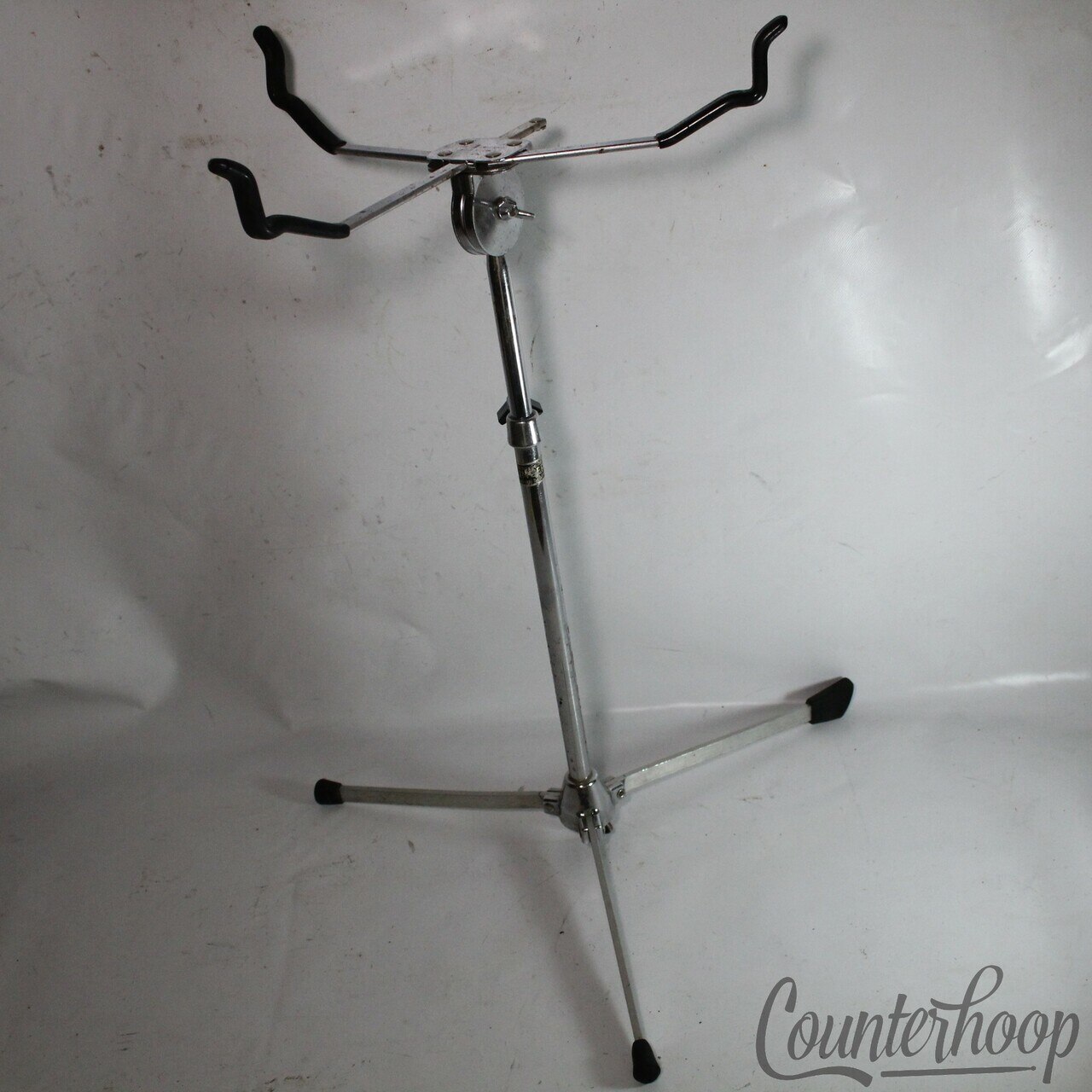 Slingerland Flush/Flat-Base Snare Drum Stand Black/Gold Niles,IL Top Basket 60s — main photograph