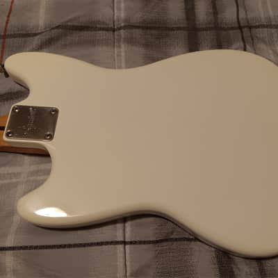 Squier Classic Vibe '60s Mustang Olympic White image 10