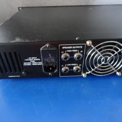 Hartke 7000 Rack Mount 350 Watt Bass Amp image 8