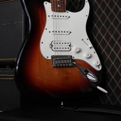 Fender Stratocaster mexico 2018 - Sunburst image 5