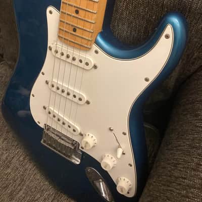 1999 Fender American Standard Stratocaster image 2