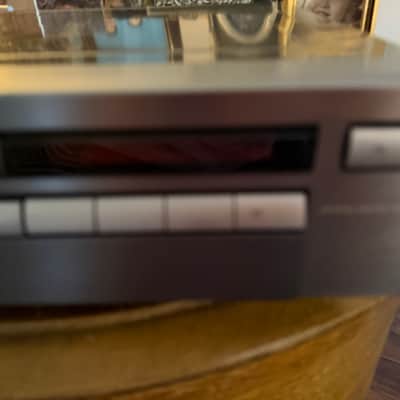 JVC XL-Z1050TN 1999 - Dark Grey and Black image 12