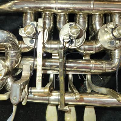 C.G. Conn 8D CONN Professional Model Double French Horn with Fixed Bell 2010s - Nickel-Silver image 4