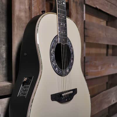 Ovation 1719 Custom Acoustic/Electric Guitar Legend White w/OHSC image 6