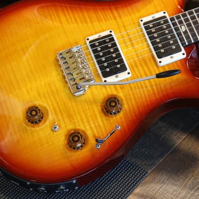 Minty! 2020 PRS Custom 24 Piezo Electric Guitar Sunburst + OHSC image 5