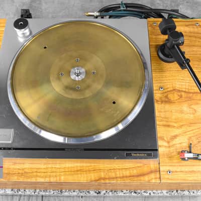 Technics SP-10MK3 Direct Drive Turntable W/ Power Unit in Very Good Condition image 7