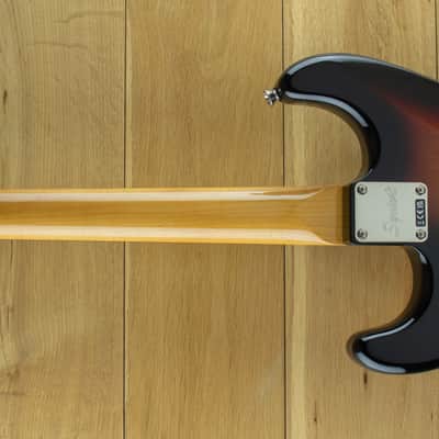 Squier Classic Vibe 60 Strat 3-Color Sunburst ISSD25003311 image 5