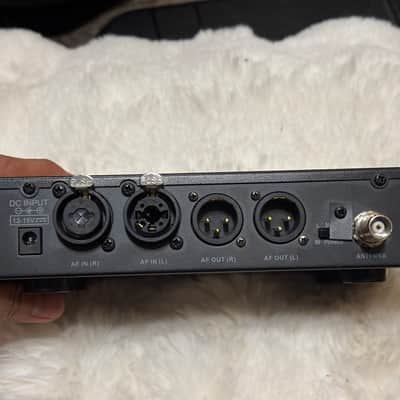 Audio2000'S AWR6304U w Case image 5