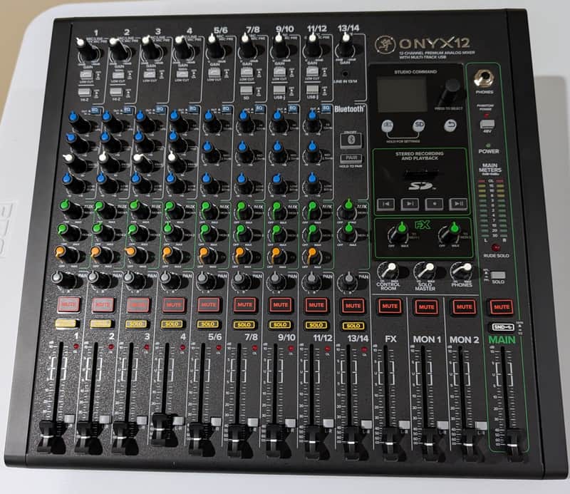Mackie Onyx12 12-Channel Analog Mixer with Multitrack USB 2021 - Present - Dark Gray image 1