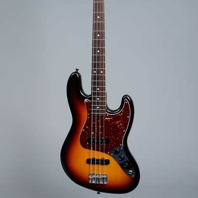 Fender American Standard Jazz Bass 2005 - Three Tone Sunburst image 7