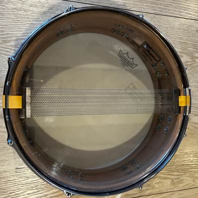 Slingerland 1970 4x14 buddy rich 3 ply 8 lug snare drum gold sparkle image 8