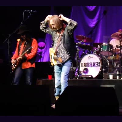 Steve Ferrone's Tom Petty and the Heartbreakers, Gretsch - USA Custom, SF Signature Model “Stage” Set, 24", 22", 16", 14", 12"  - Green image 8
