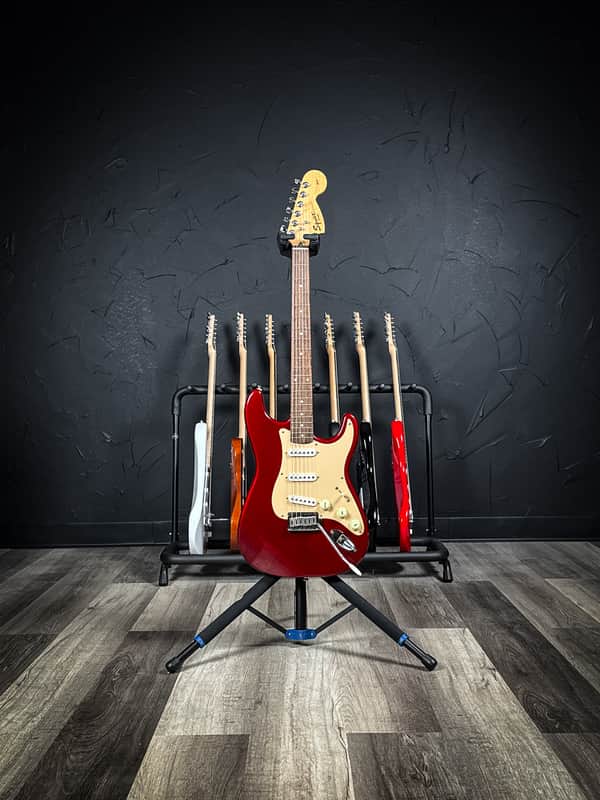 Squier Affinity Stratocaster SSS - Candy Apple Red with Cream Pickguard image 1