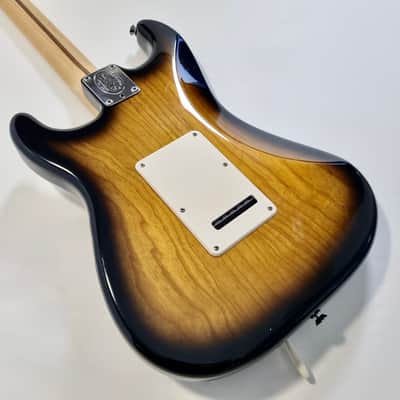 Fender Stratocaster American Series 50th Anniversary 2004 Sunburst image 20