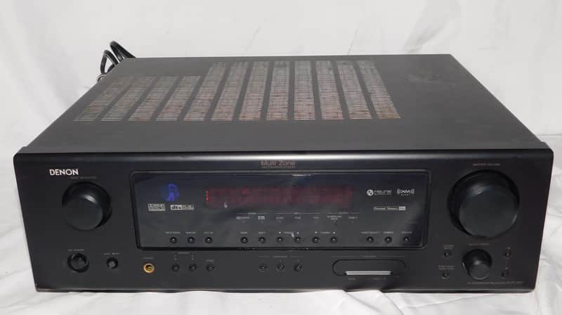 Denon AVR-587 receiver with manual and remote image 1