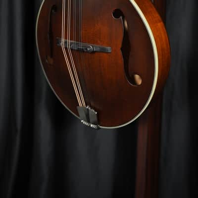 Eastman MD305 Solid Spruce/Maple A-Style Mandolin Antique Varnish image 6