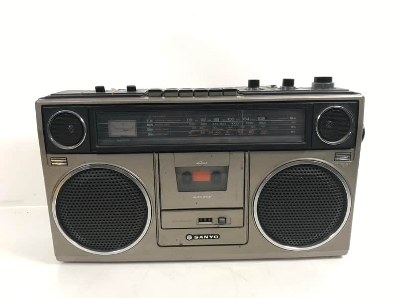 Sanyo M9930K Portable Radio Cassette Player, Boombox, Ghettoblaster, 80's image 1