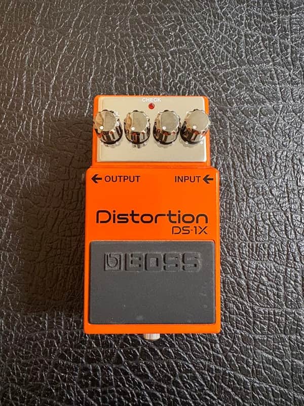 Boss DS-1X