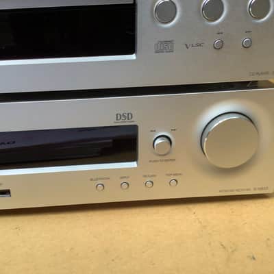 Onkyo C 755 and R-N855 R N 855 / compact disc player and network receiver amplifier / complete set with remotes image 6
