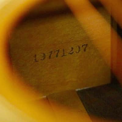1977 made MILES 2000 D-25 Solid top Vintage Acoustic Guitar Made in Japan image 11