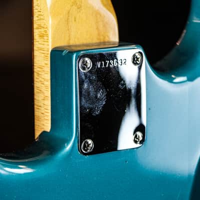 2007 Fender American Vintage '62 Stratocaster ocean turquoise image 16