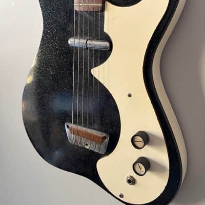 Vintage 1960s Silvertone 1448 Amp-In-Case Guitar – Original Tube Amp Complete Set Fully Working 1448 With Case Amp Black image 7