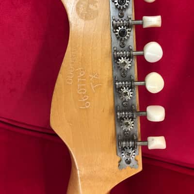 Kalamazoo KG2 1960's White vintage electric guitar image 4