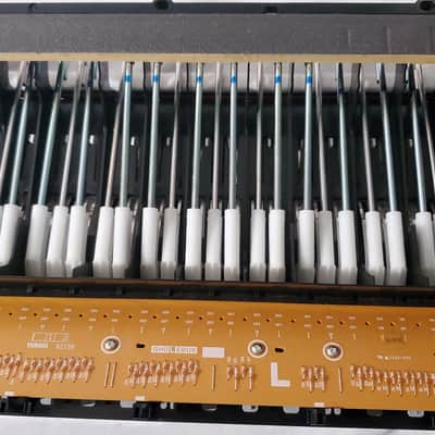 Yamaha CLP-911 key assembly - full assembly with LMH contact boards and strips image 9