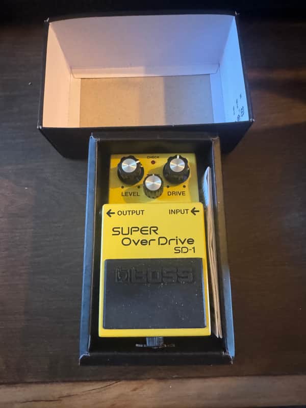 Boss SD-1 Super OverDrive (Silver Label) 1997 - Present - Yellow image 1