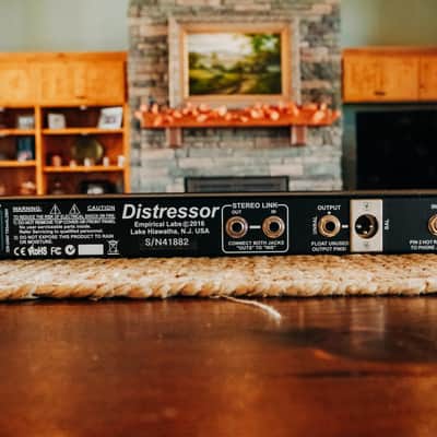 Empirical Labs Distressor EL8 Compressor/Limiter image 9