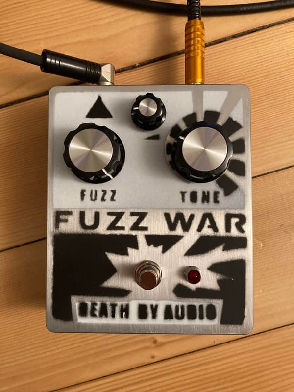 Death By Audio Fuzz War