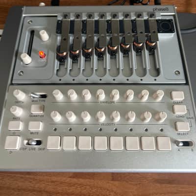 Korg Phase8 - Silver metal image 1
