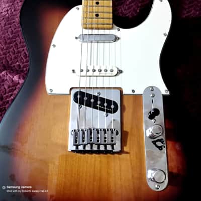 Fender Player Plus Nashville Telecaster with Maple Fretboard 2021 - Present - 3-Color Sunburst image 5